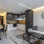 Apartment Mountain Spring- Premium 4-8 Os Z Jacuzzi, Sauna I Basenem W Cenie - Widok Na Gory Szklarska Poreba