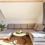 Apartment Mountain Spring- Premium 4-8 Os Z Jacuzzi, Sauna I Basenem W Cenie - Widok Na Gory *