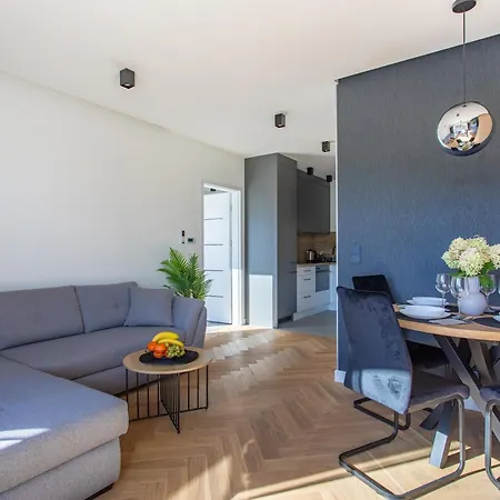Apartament Mountain Spring- Premium 4-8 Os Z Jacuzzi, Sauną I Basenem W Cenie - Widok Na Góry *