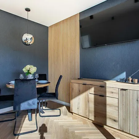 アパート Mountain Spring シクラルスカ・ポレンバ