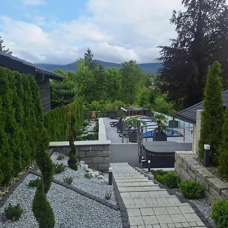 Mountain Spring- Premium 4-8 Os Z Jacuzzi, Sauna I Basenem W Cenie - Widok Na Gory דירה שצ'קלארסקה פוראובה